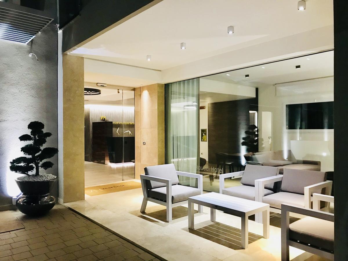 维斯普西酒店 切萨雷奥港 外观 照片